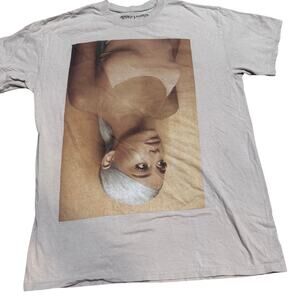 Ariana Grande Sweetener Tee Shirt, Size Medium